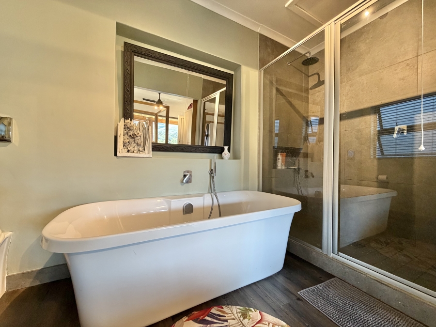 3 Bedroom Property for Sale in Crossways Farm Village Eastern Cape